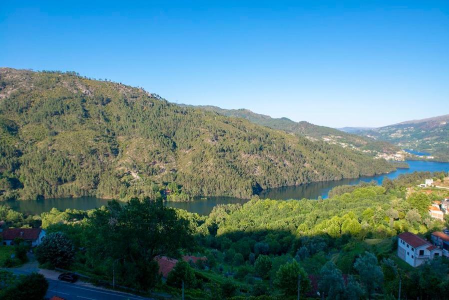 Merck Villa Gerês Rio Caldo Dış mekan fotoğraf